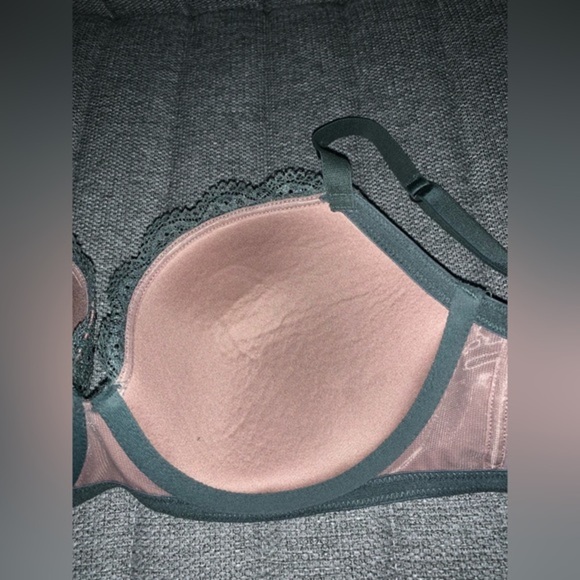 Victoria’s Secret dream angels lined Demi bra‎ size 32DD - Picture 6 of 8